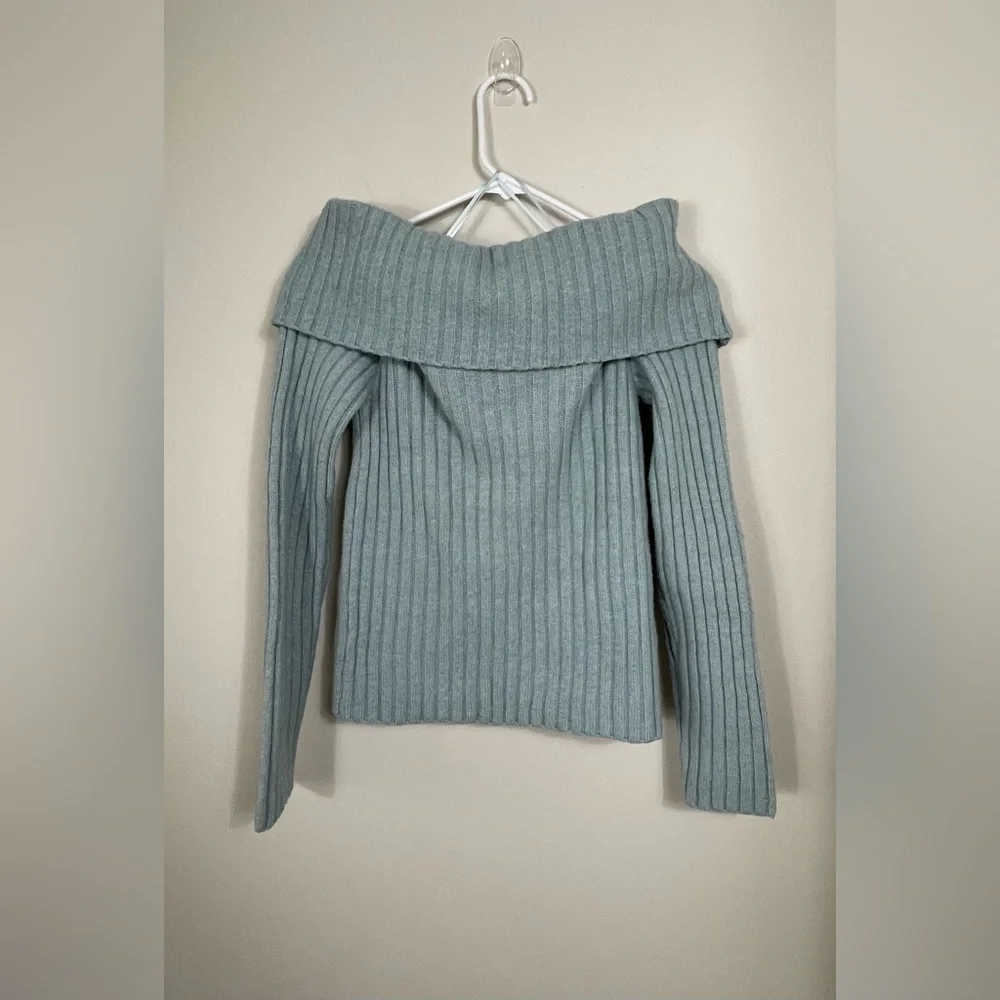 Off-The-Shoulder Sweater Top Blue Ribbed Women's Size S NWT - Picture 6 of 13